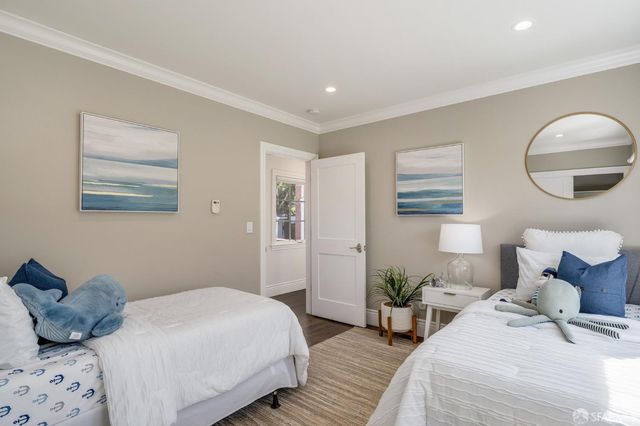 325 Moncada Way, San Francisco, CA 94127