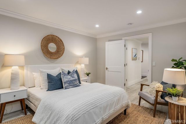 325 Moncada Way, San Francisco, CA 94127