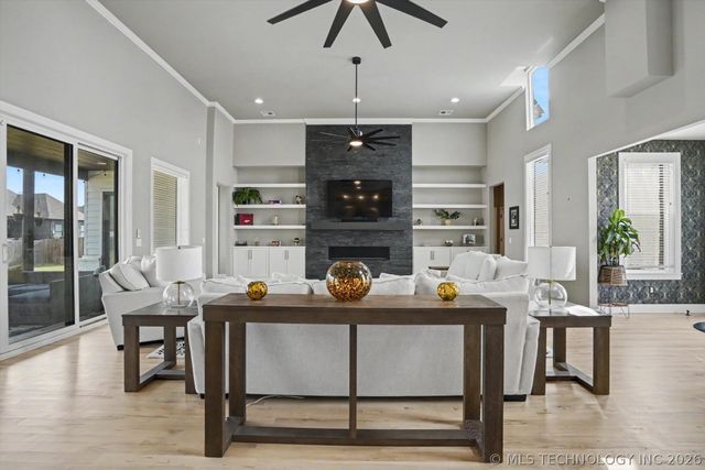 6685 E 128th Street, Bixby, OK 74008