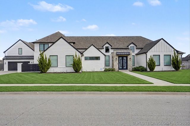 6685 E 128th Street, Bixby, OK 74008