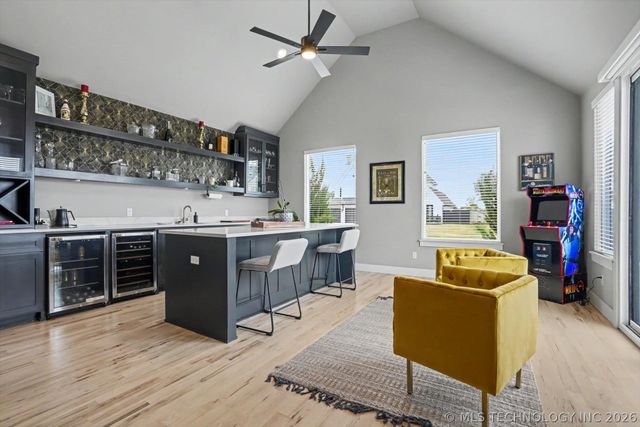 6685 E 128th Street, Bixby, OK 74008