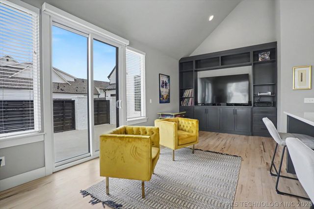 6685 E 128th Street, Bixby, OK 74008