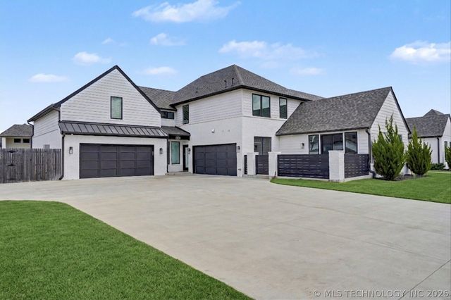 6685 E 128th Street, Bixby, OK 74008