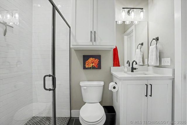 6685 E 128th Street, Bixby, OK 74008