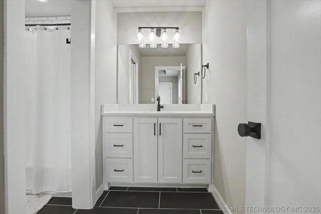 6685 E 128th Street, Bixby, OK 74008