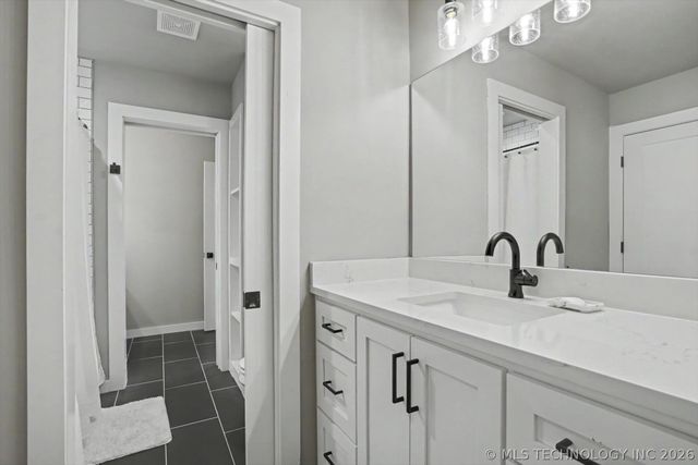 6685 E 128th Street, Bixby, OK 74008