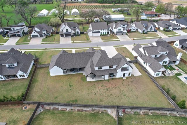 6685 E 128th Street, Bixby, OK 74008