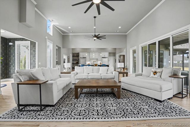 6685 E 128th Street, Bixby, OK 74008