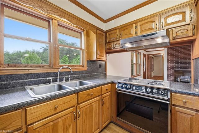 136 S K Fork Road, Madison, NC 27025