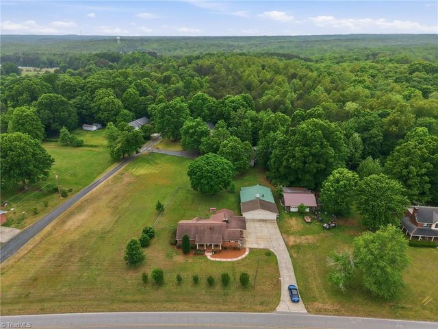 136 S K Fork Road, Madison, NC 27025