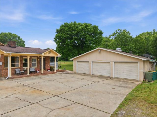 136 S K Fork Road, Madison, NC 27025