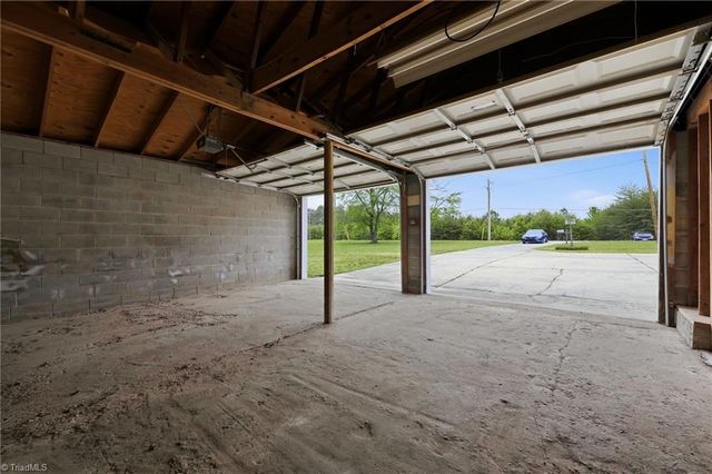 136 S K Fork Road, Madison, NC 27025