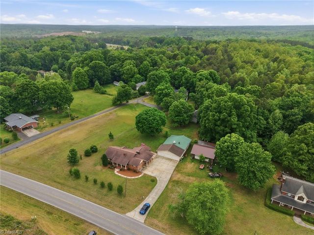 136 S K Fork Road, Madison, NC 27025