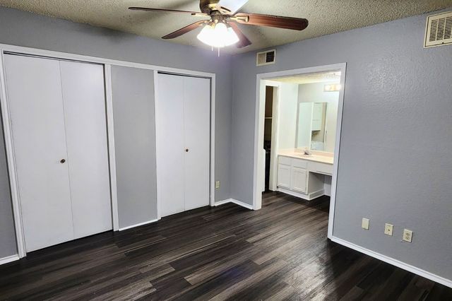 9823 Walnut Street 201, Dallas, TX 75243
