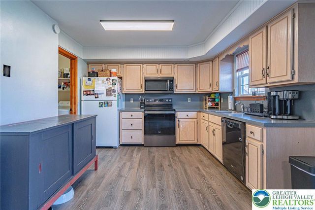 2725 Victoria Lane, Easton, PA 18045