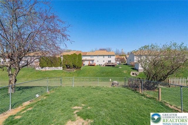 2725 Victoria Lane, Easton, PA 18045