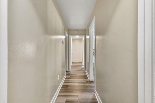 1750 Elmwood Ave, Stockton, CA 95204