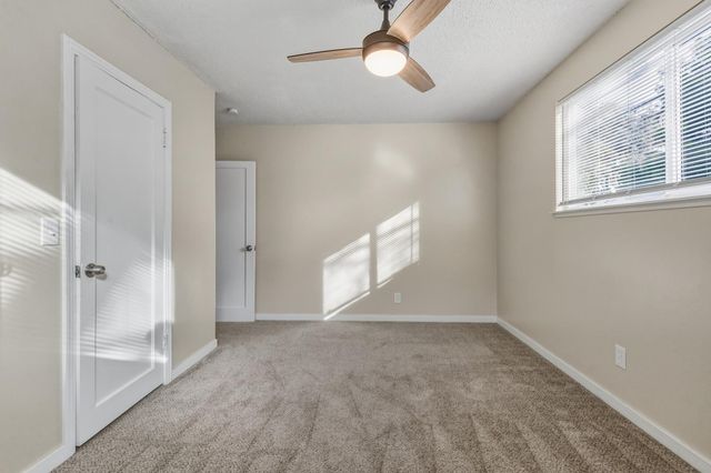 1750 Elmwood Ave, Stockton, CA 95204