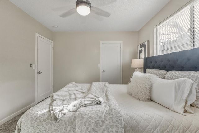 1750 Elmwood Ave, Stockton, CA 95204