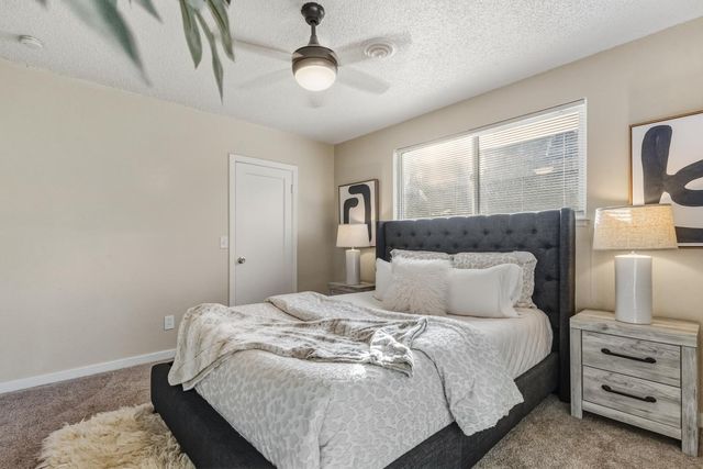 1750 Elmwood Ave, Stockton, CA 95204