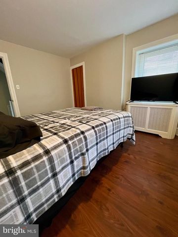 7014 HAZEL AVE, Upper Darby, PA 19082