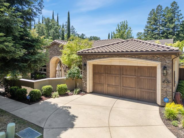 747 Fulton Ave, Sacramento, CA 95825