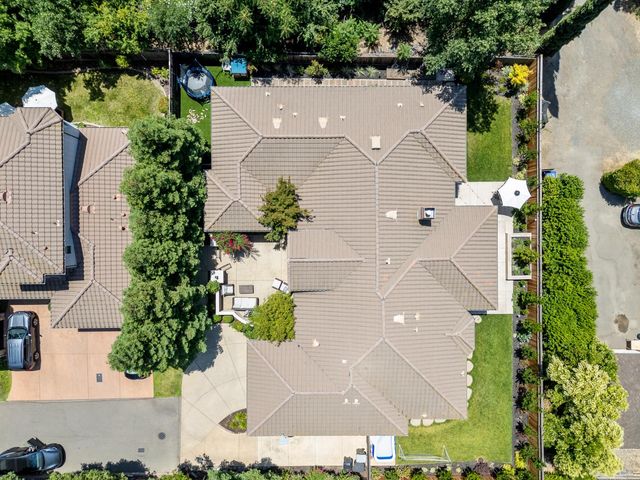 747 Fulton Ave, Sacramento, CA 95825