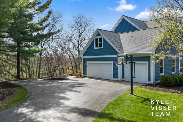 1977 Emerald Glen Court, Ada, MI 49301