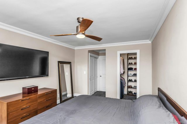1 Birchwood 5J, Mineola, NY 11501