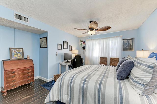 4514 3RD STREET CIRCLE W 327, Bradenton, FL 34207