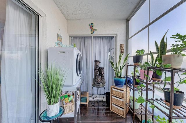 4514 3RD STREET CIRCLE W 327, Bradenton, FL 34207