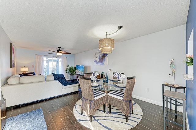 4514 3RD STREET CIRCLE W 327, Bradenton, FL 34207