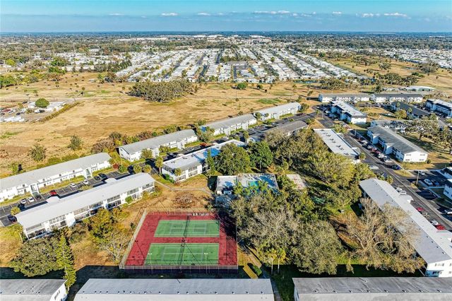 4514 3RD STREET CIRCLE W 327, Bradenton, FL 34207