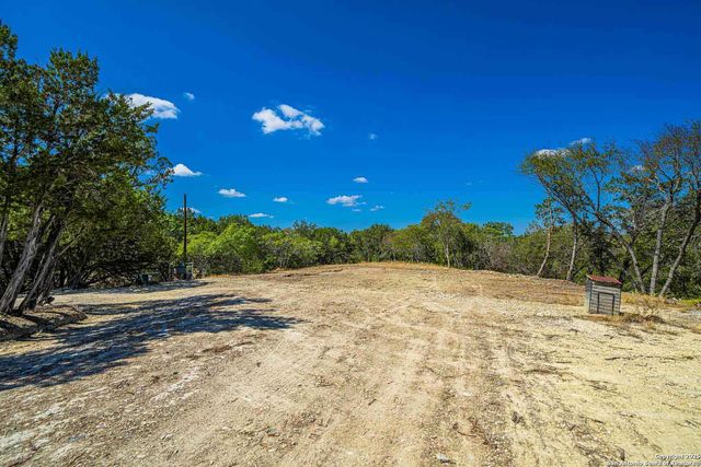 105A Oleander, Comfort, TX 78013