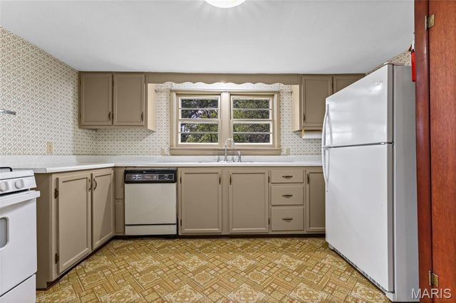 5418 Paw Paw Lane, De Soto, MO 63020