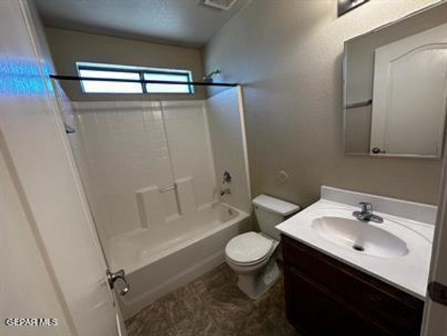 14304 GIL REYES Drive C, El Paso, TX 79938