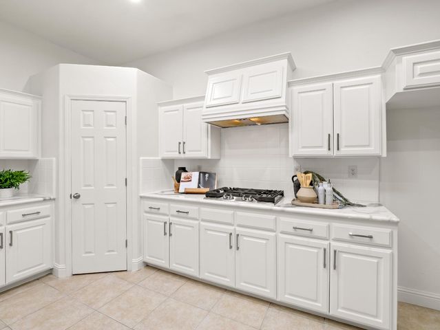 8683 N Richelle Avenue, Fresno, CA 93720