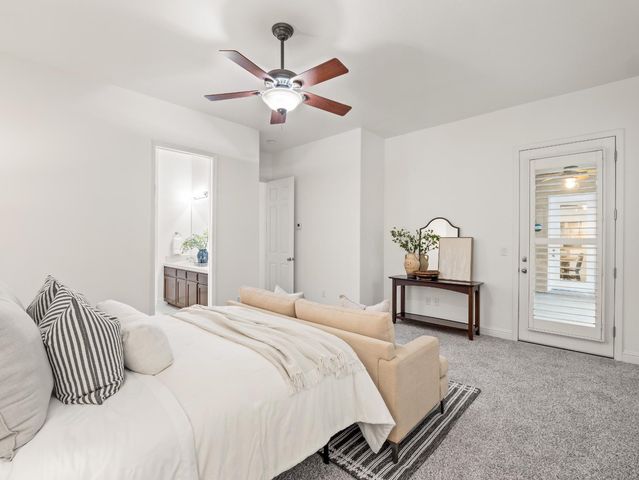 8683 N Richelle Avenue, Fresno, CA 93720