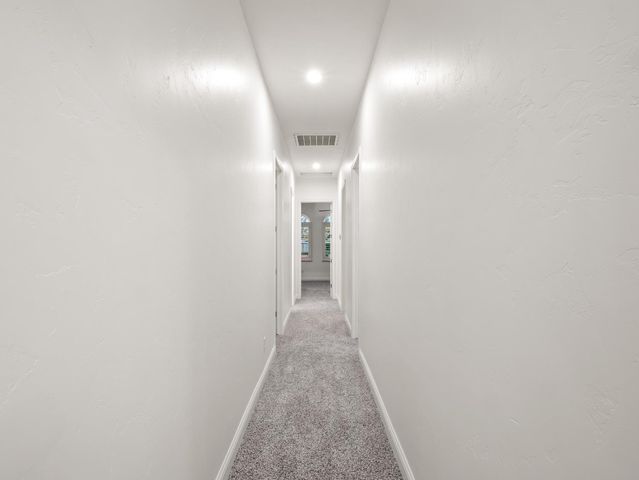 8683 N Richelle Avenue, Fresno, CA 93720