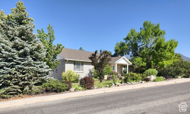 411 S RIDGE RD, Cedar City, UT 84720