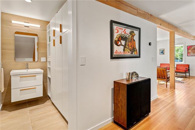 4 Traverse Street, Providence, RI 02906