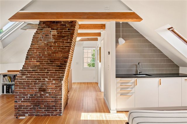 4 Traverse Street, Providence, RI 02906