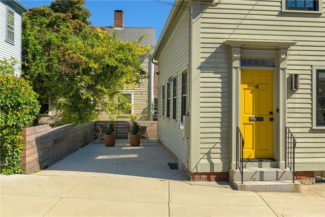 4 Traverse Street, Providence, RI 02906