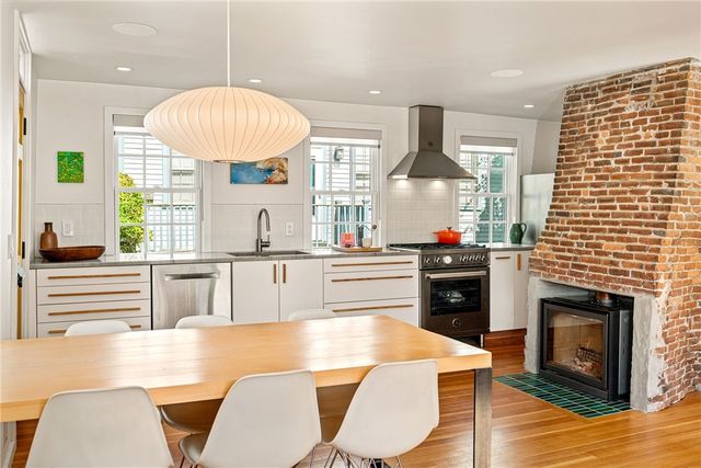4 Traverse Street, Providence, RI 02906