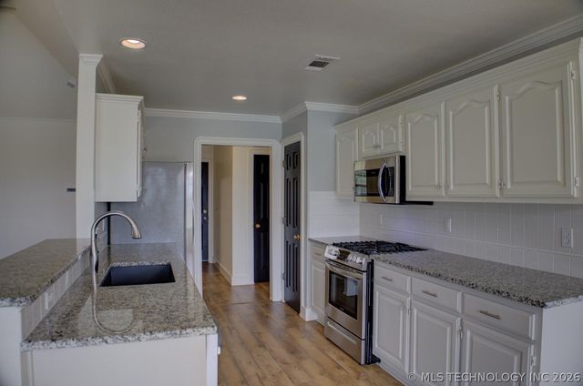 13210 E 88th Street N, Owasso, OK 74055
