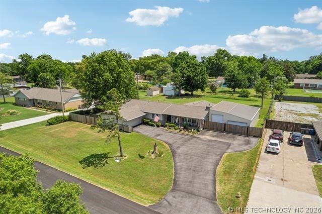 8244 E 37th Street, Tulsa, OK 74145