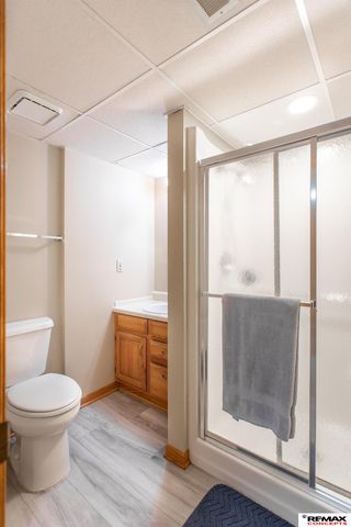 5600 Cloudburst Lane, Lincoln, NE 68521