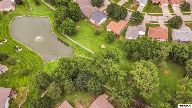 5600 Cloudburst Lane, Lincoln, NE 68521