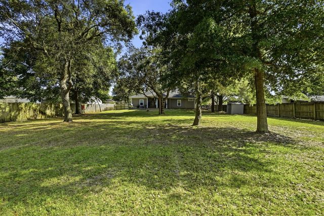 8282 Calle Mio Street, Navarre, FL 32566
