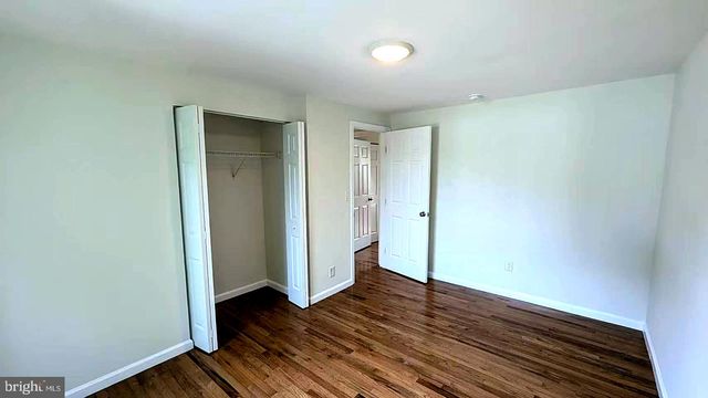 2929 ASHDOWN FOREST DR, Herndon, VA 20171